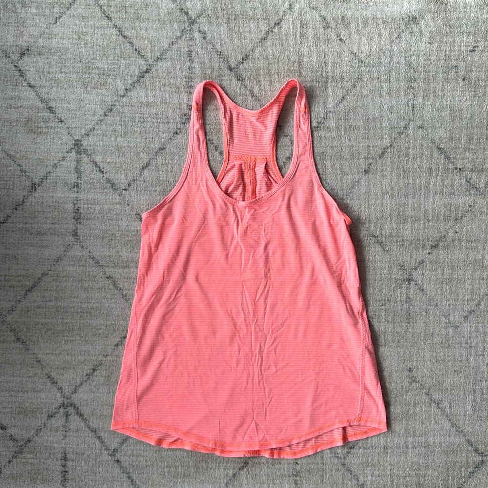 Lululemon pink tank size 8
